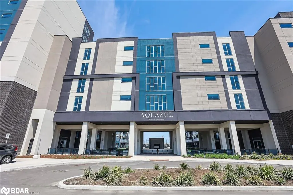 16 Concord Place, #621