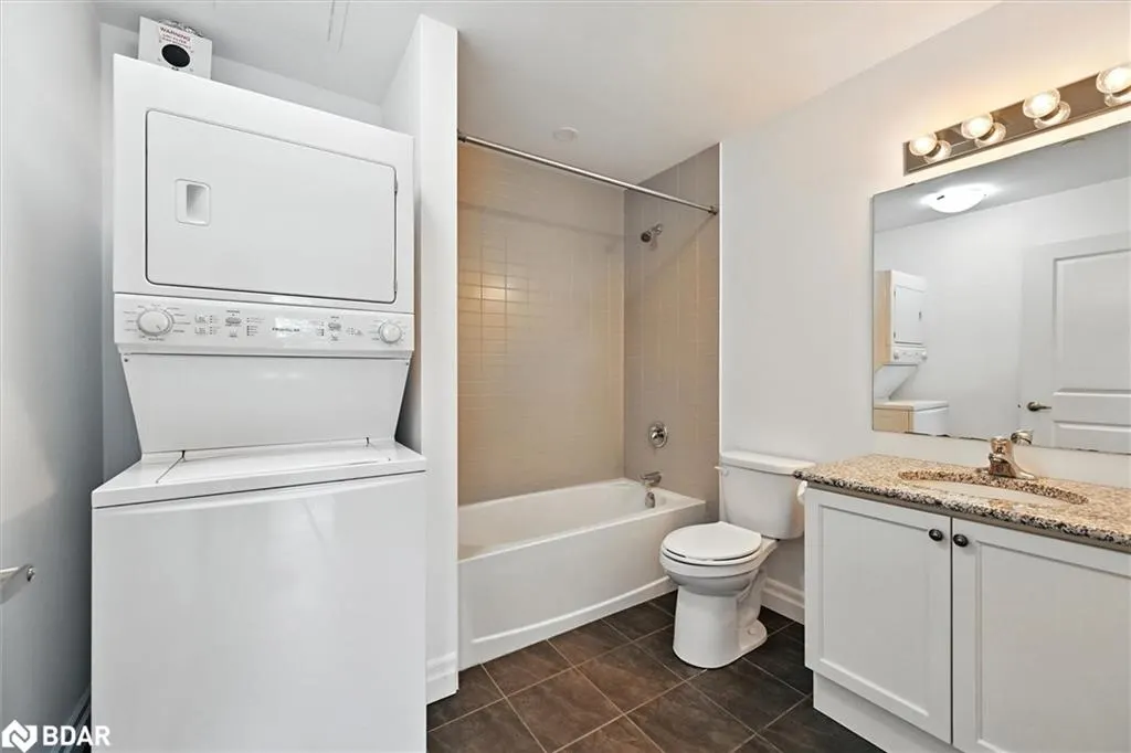 125 Shoreview Place, #316