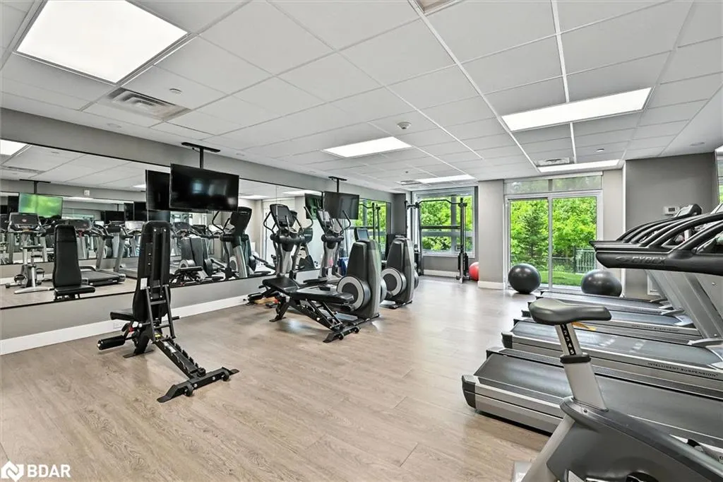 125 Shoreview Place, #316