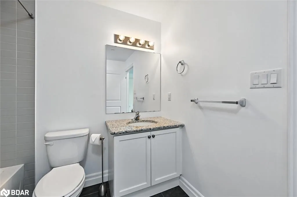 125 Shoreview Place, #316