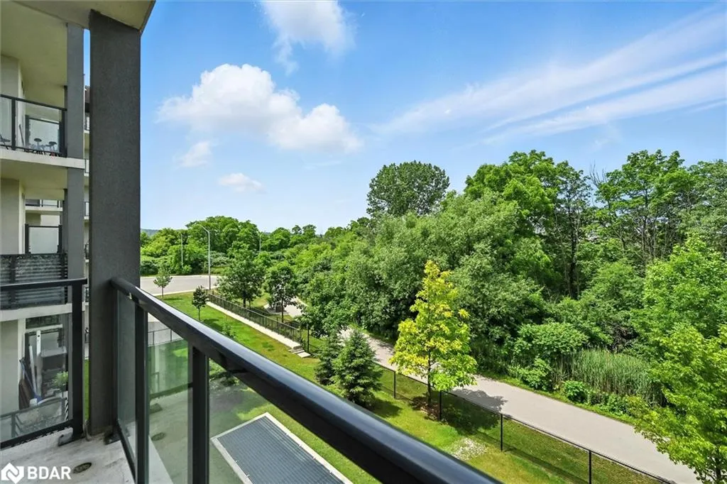 125 Shoreview Place, #316