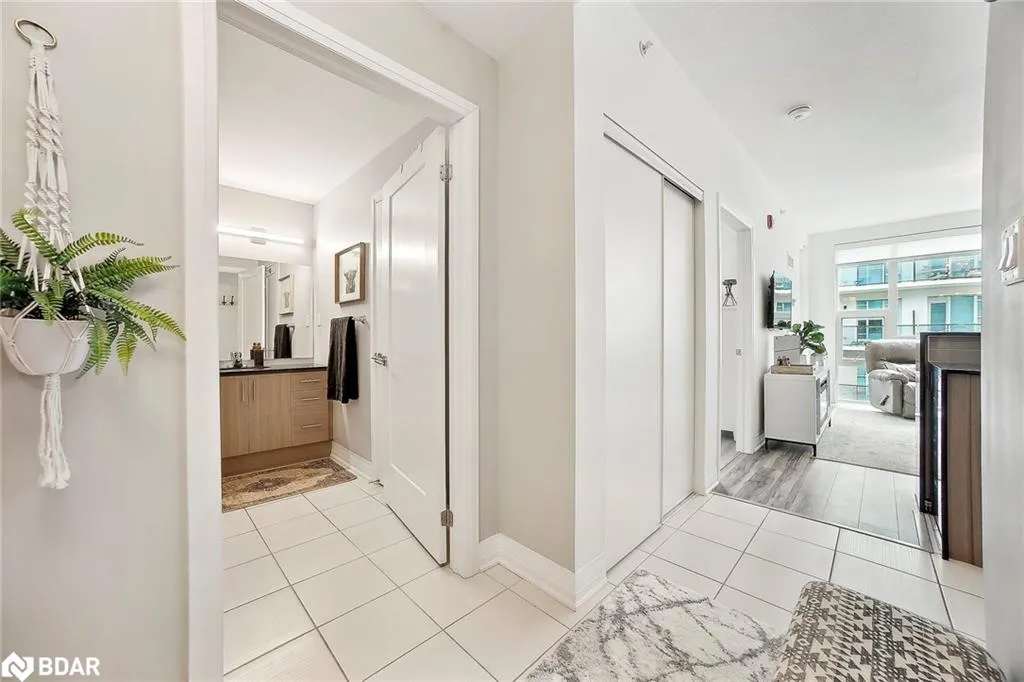 10 Concord Place, #412