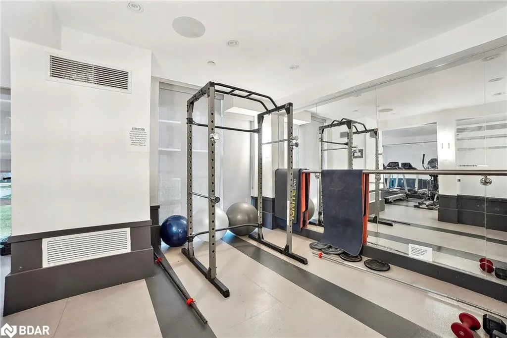 10 Concord Place, #412