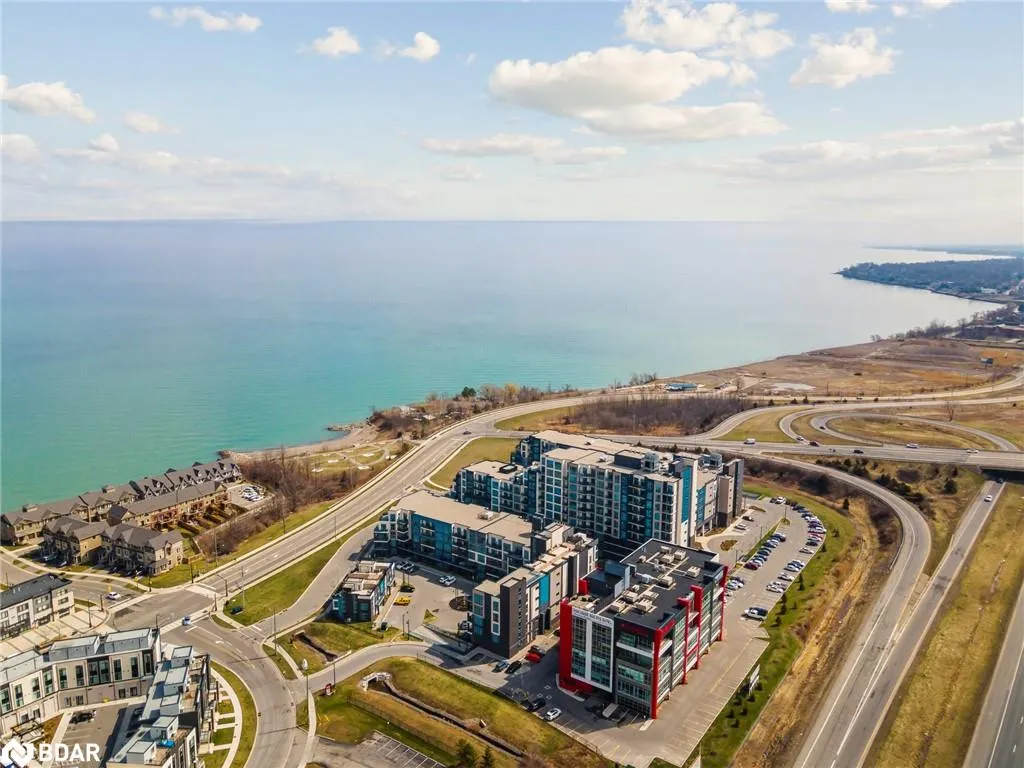 10 Concord Place, #412