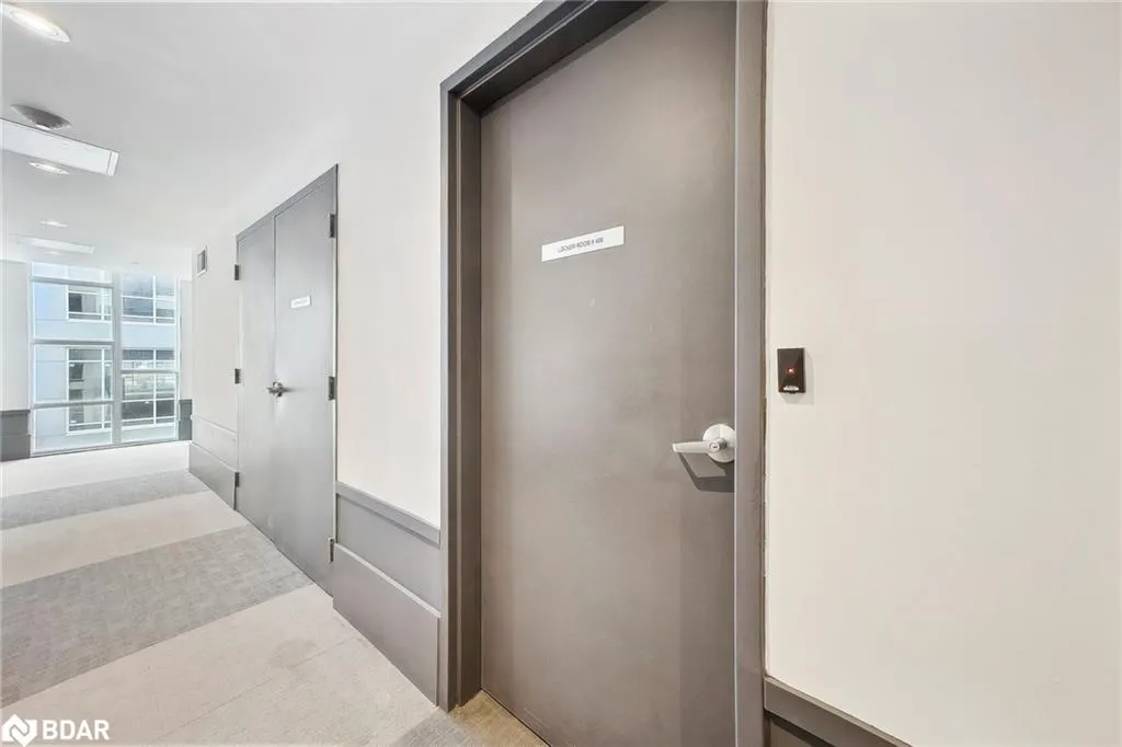 10 Concord Place, #412