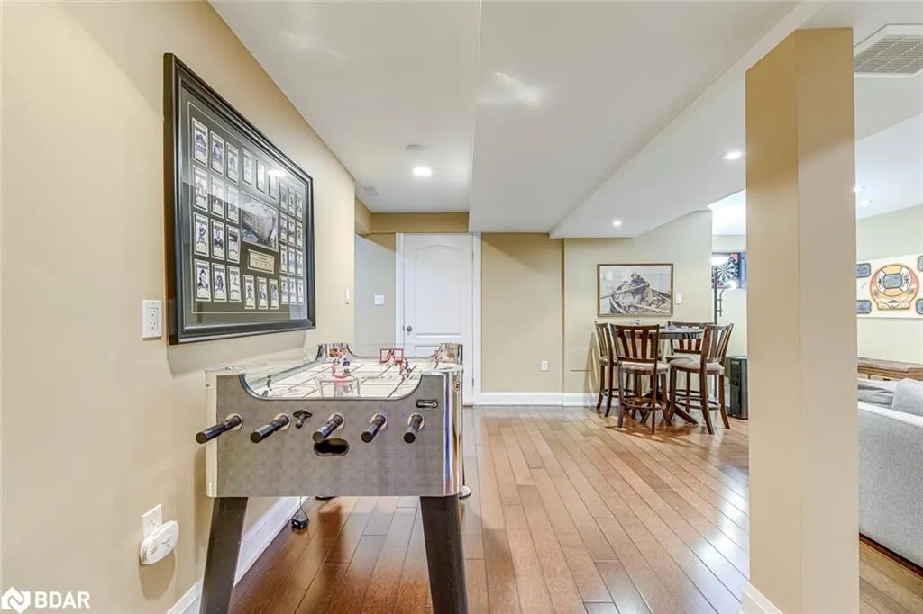 515 North Service Road, #31