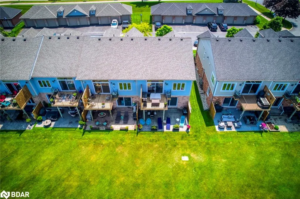 515 North Service Road, #31