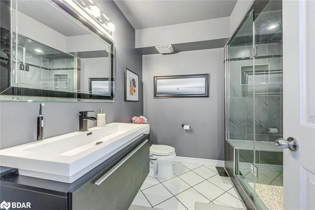 515 North Service Road, #31