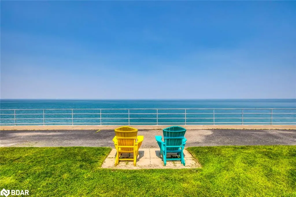515 North Service Road, #31