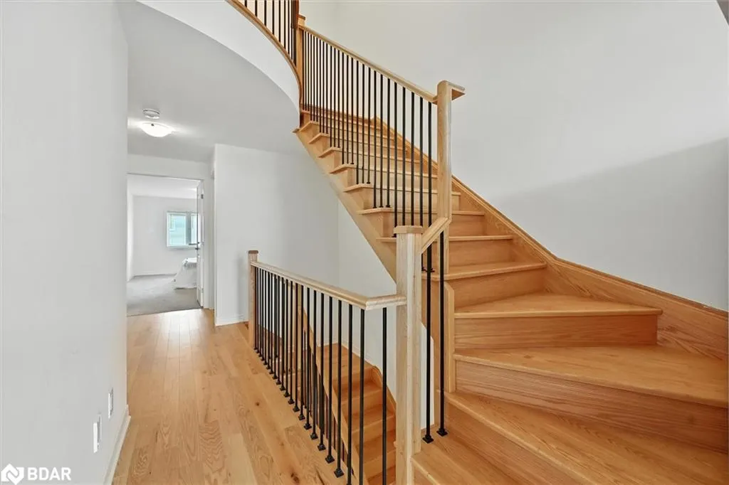 353 Raymond Road