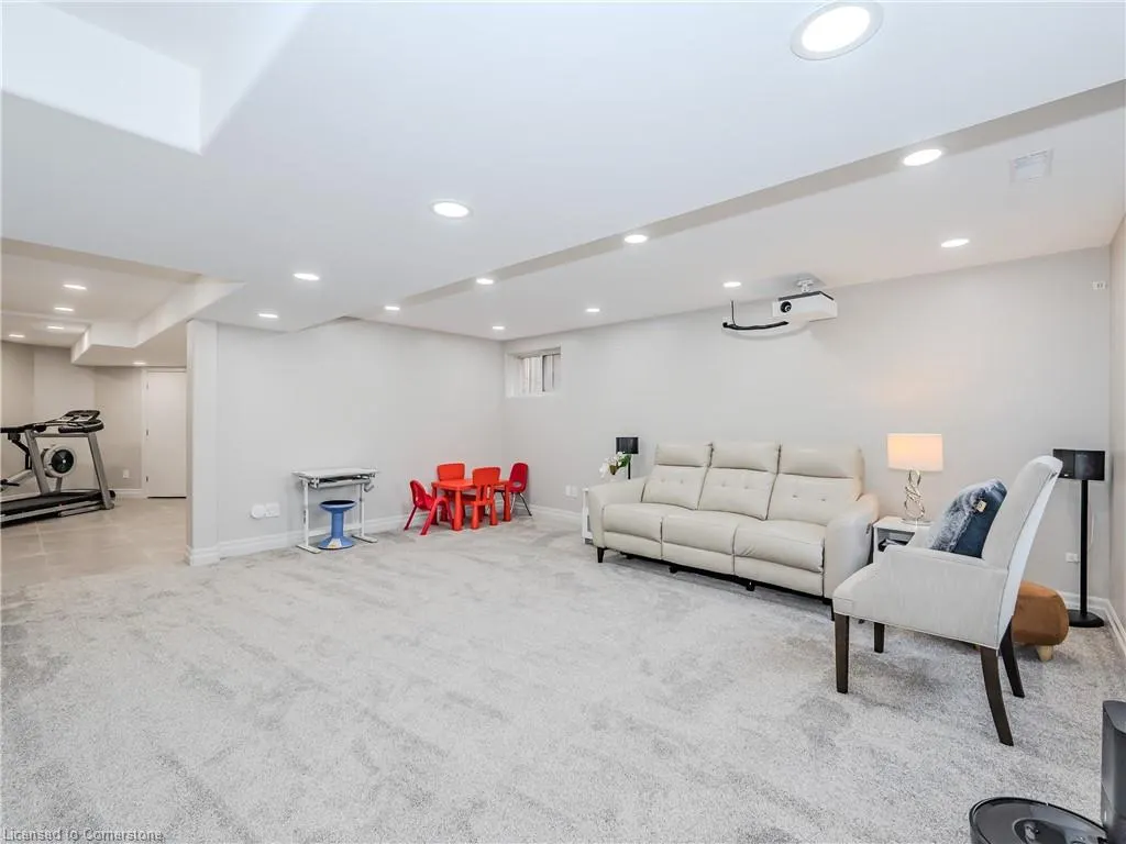 3 Gibbs Crescent