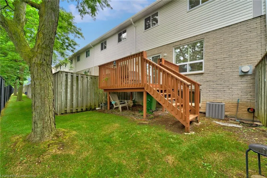 800 Paramount Drive, #28