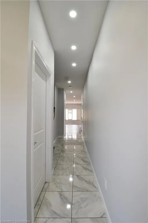 98 Shoreview Place, #6