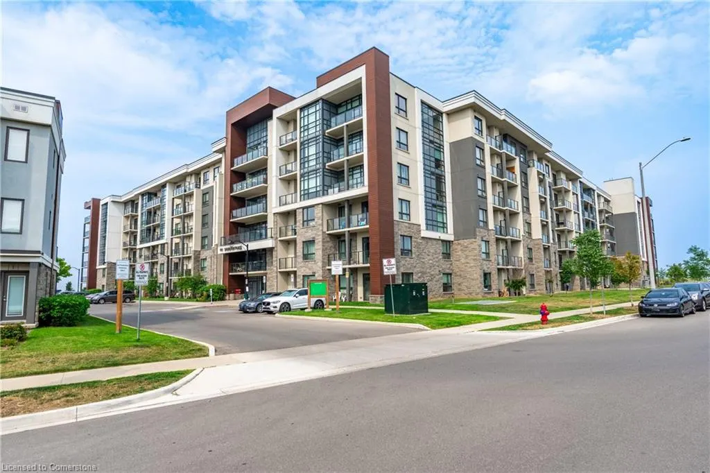 101 Shoreview Place, #530