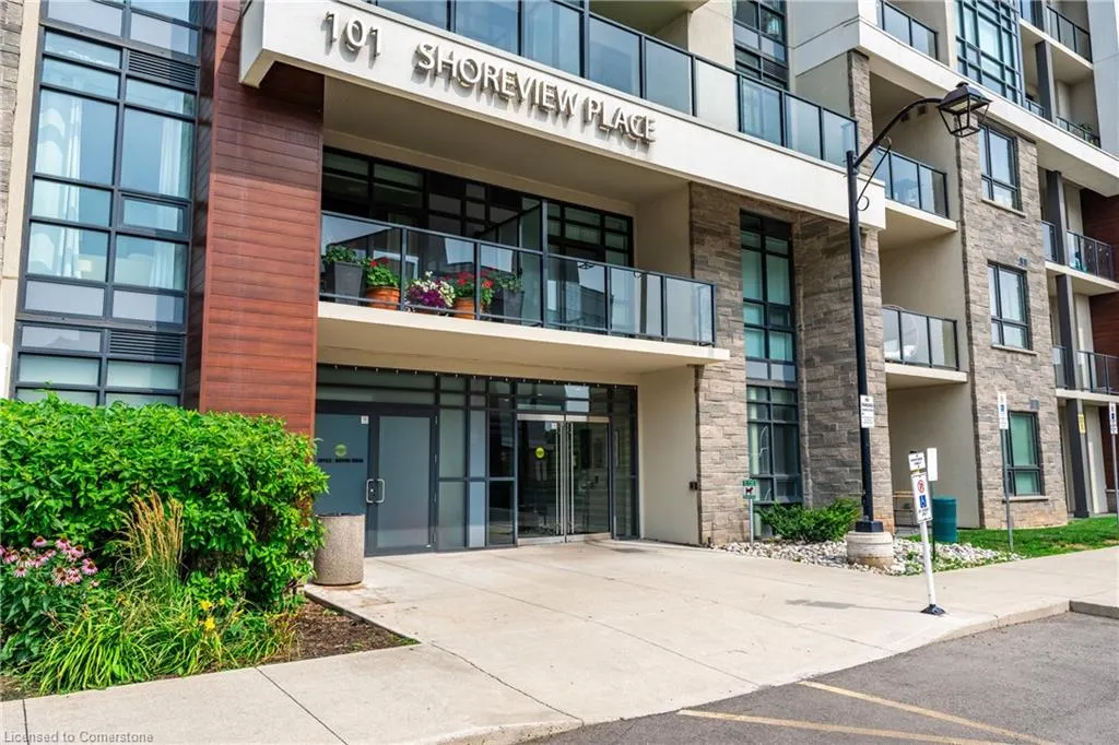 101 Shoreview Place, #530