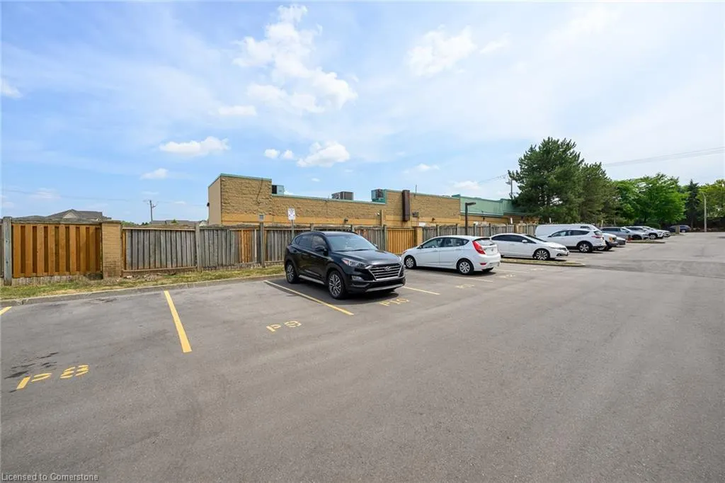 511 Highway 8 Street, #209