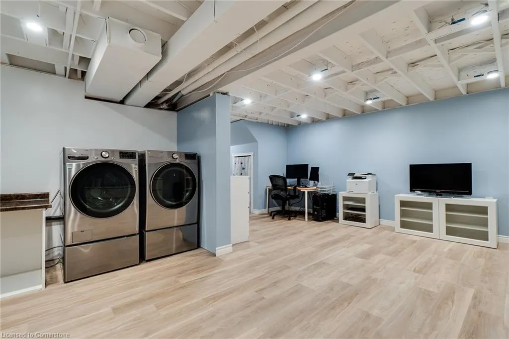 1205 Lamb's Court, #7