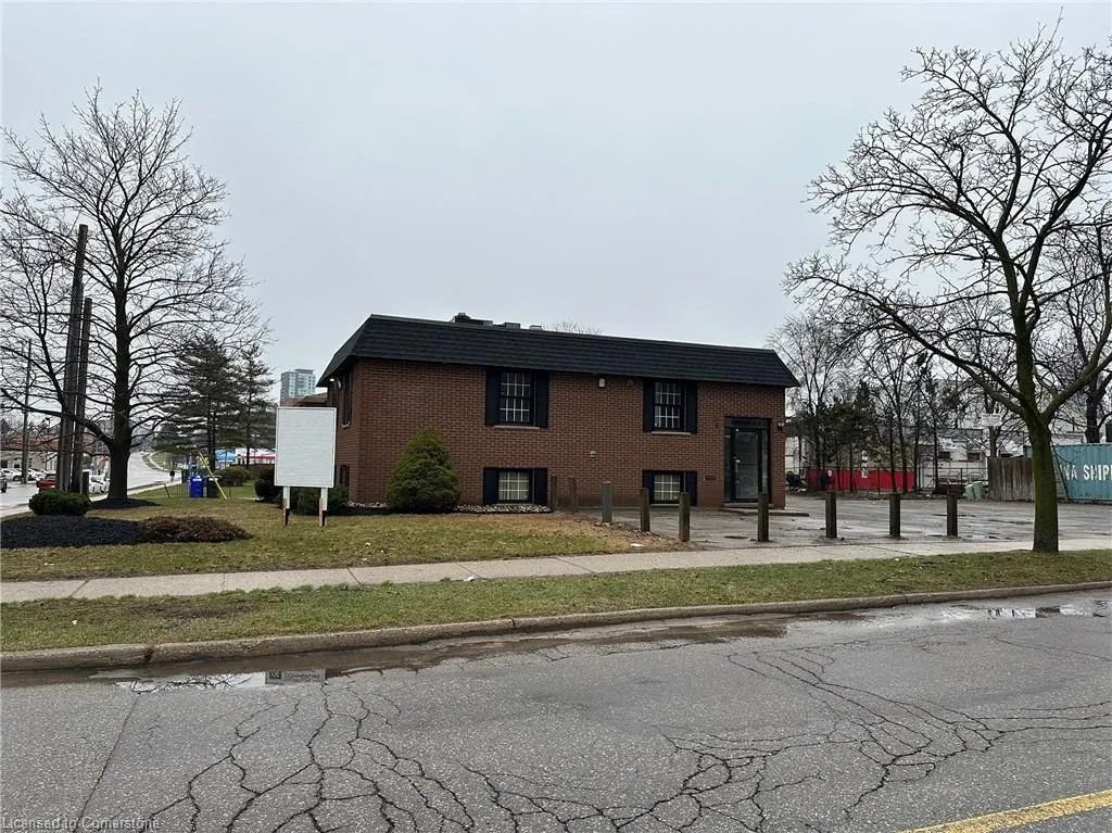 5 Hickory Street E, #B