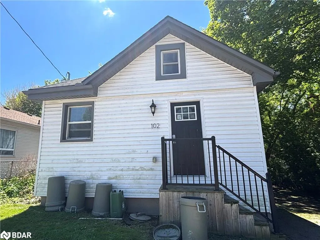 102 Empress Avenue