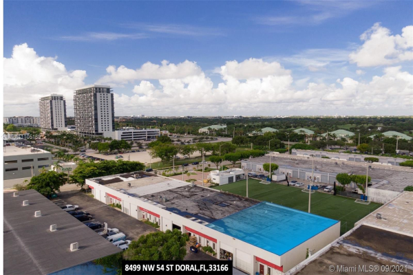 8497 NW 54th St, Doral
