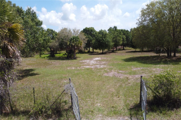754 Hunting Club Ave, Other City - In The State Of Florida