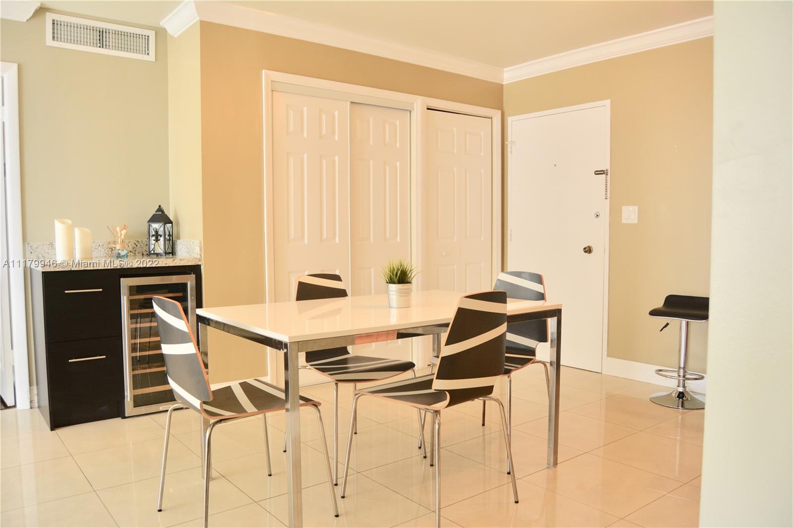 Listing A11179946 - Large Photo # 6