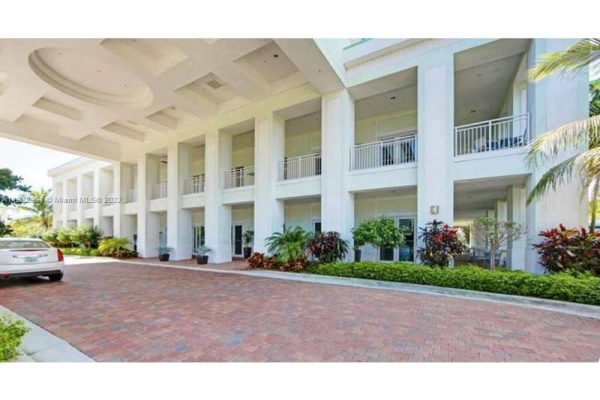 5300 NW 87th Ave, Doral