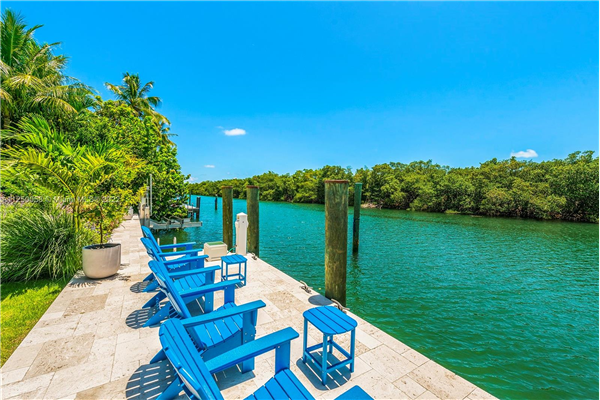 180 CAPE FLORIDA DR, Key Biscayne