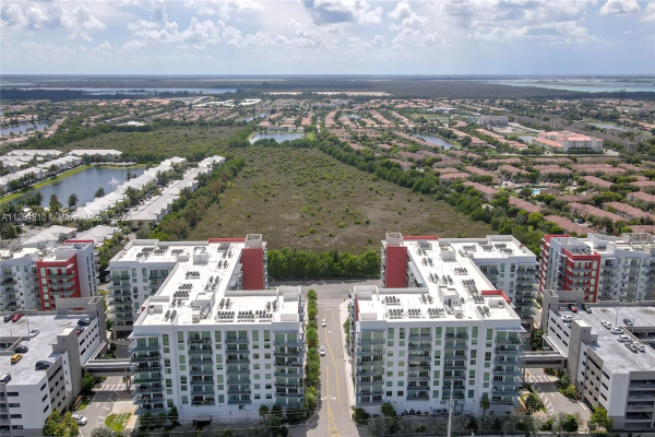7875 NW 107th Ave, Doral