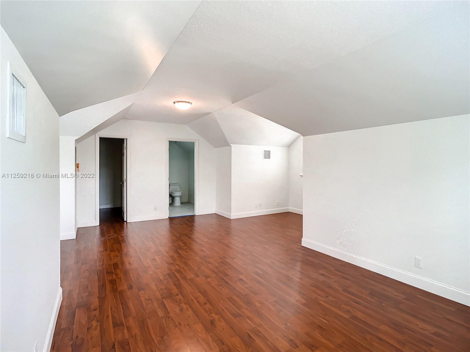 Listing A11259218 - Large Photo # 38
