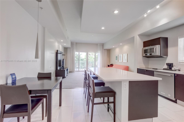 5300 NW 87th Ave, Doral