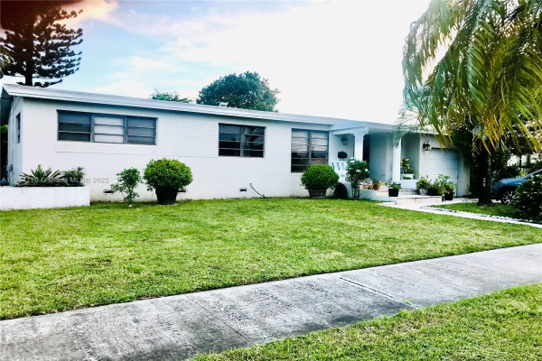 7720 SW 17th St, Miami