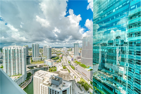 200 Biscayne Boulevard Way, Miami
