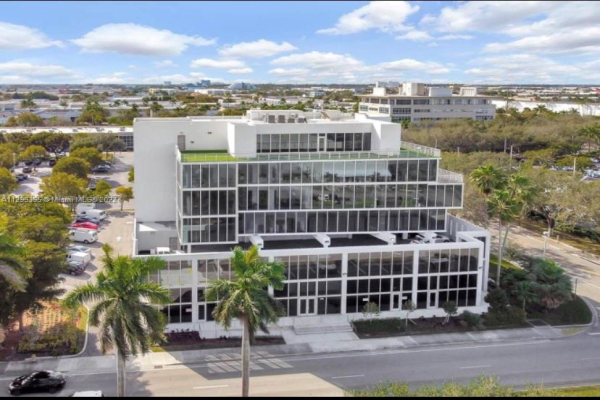 10450 NW 33rd St, Doral
