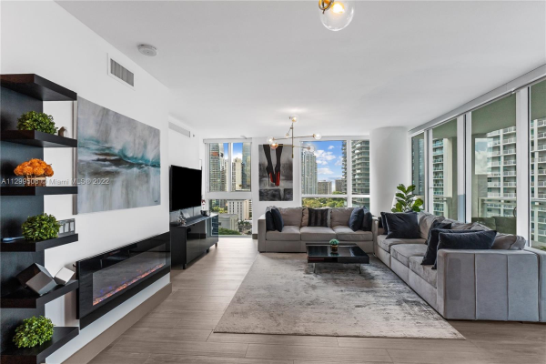 1080 Brickell Ave, Miami