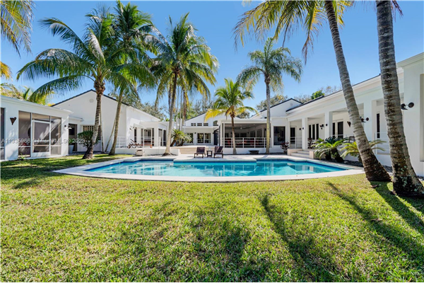 6435 SW 116th St, Pinecrest