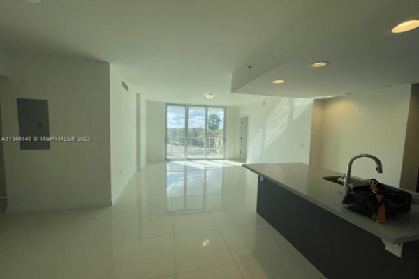 A11346146, Doral