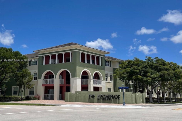 11102 NW 83rd St, Doral
