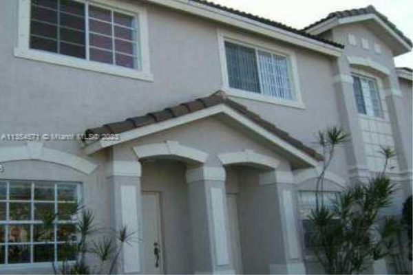 5701 NW 114th Ct, Doral