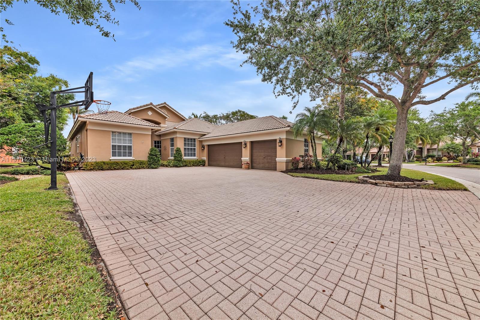 Listing A11370423 - Large Photo # 6