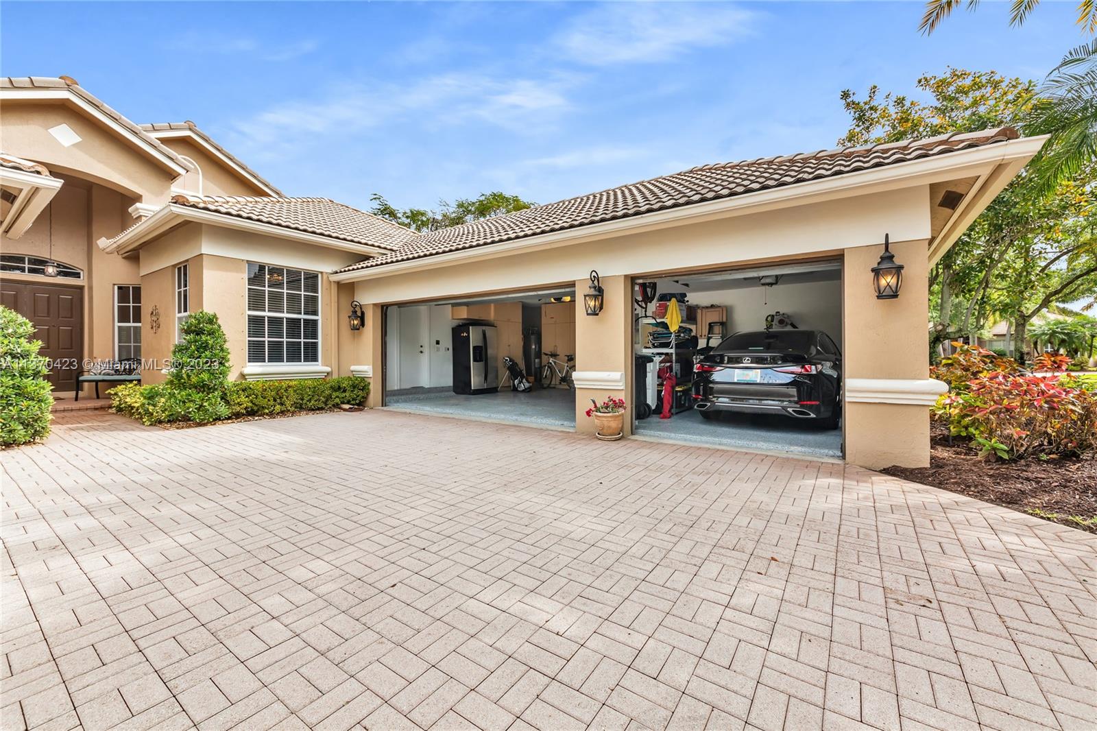 Listing A11370423 - Large Photo # 5