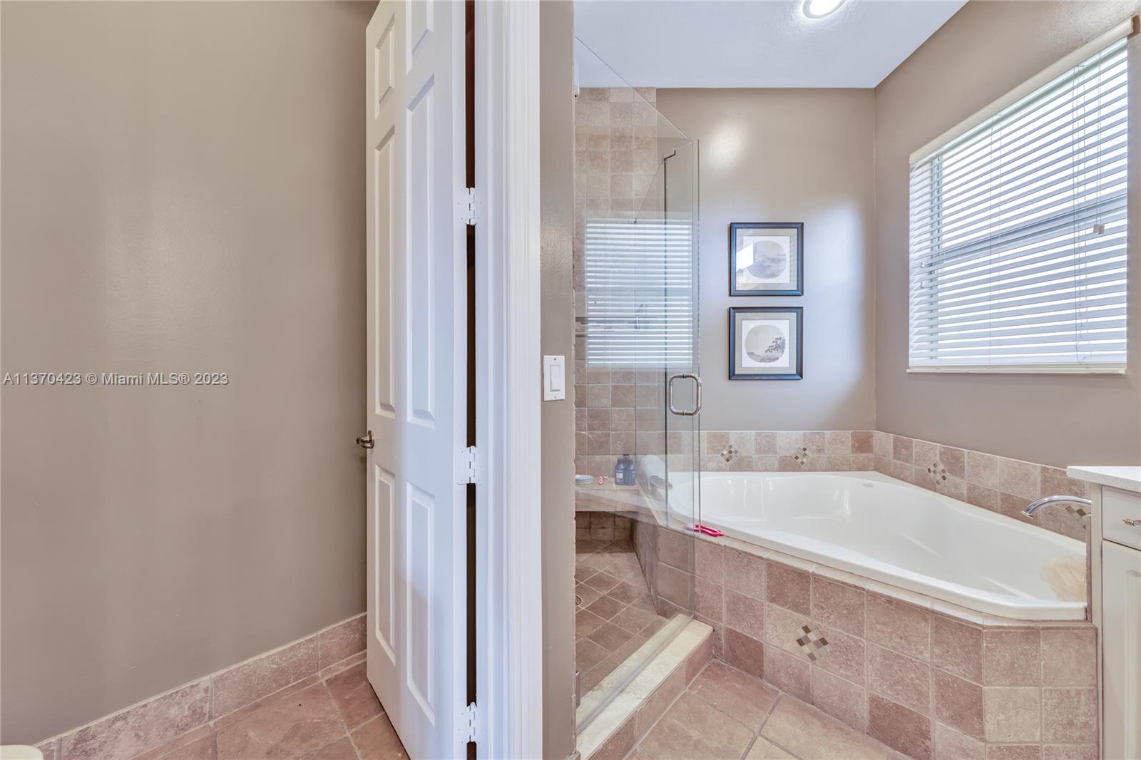 Listing A11370423 - Large Photo # 43