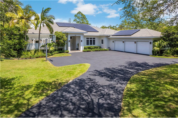 7931 SW 122nd St, Pinecrest
