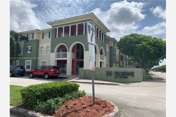 11102 NW 83rd St, Doral