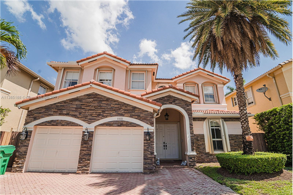 11521 NW 82nd Ter, Doral