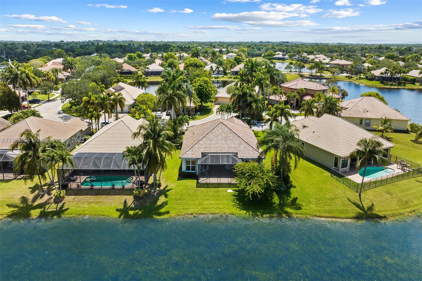 Listing A11390504 - Large Photo # 14