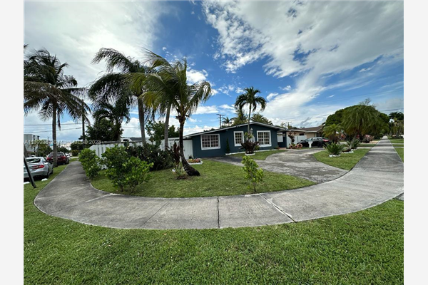 8351 SW 11th Ter, Miami