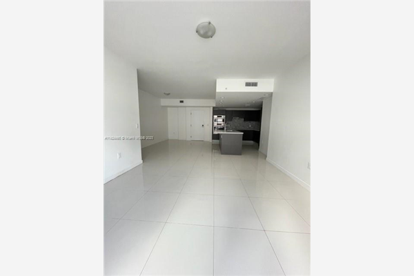 7661 NW 107th Ave, Doral