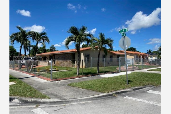 3403 E 2nd Ave, Hialeah