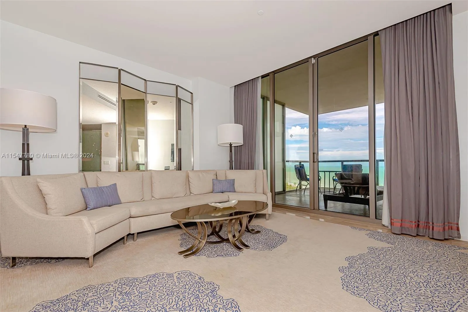 9703 Collins Ave, #1001